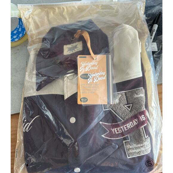 Yesterday is Dead YELLOWSTONE Wool Blend Western Varsity Jacket Size Small NWT - Picture 3 of 8